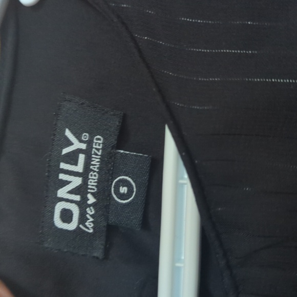 Beautiful Only(brand) dress - Picture 2 of 4